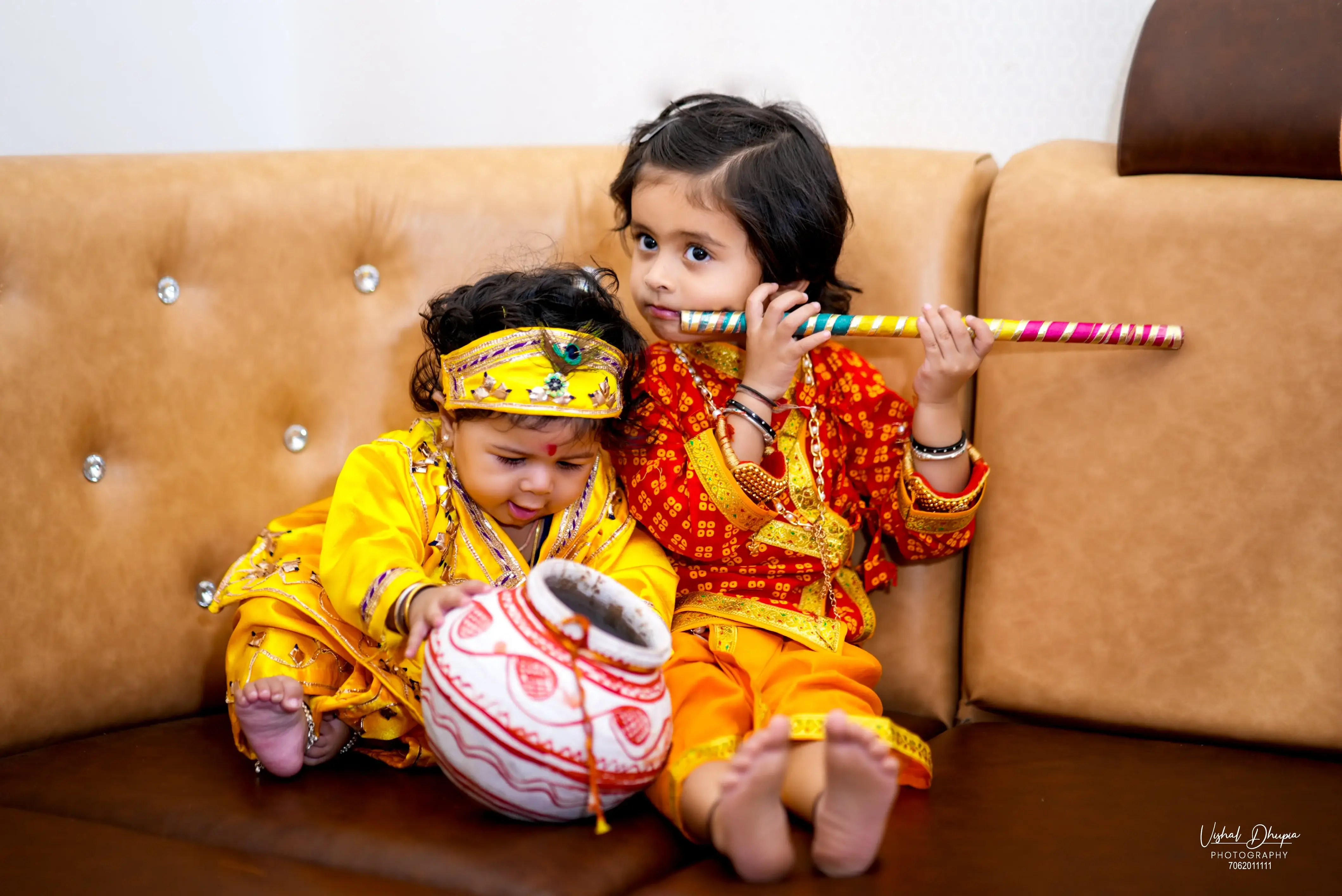 Siblings and Family Portraits